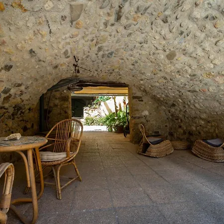 Domaine La Coquillade Apartment Autignac Exterior photo