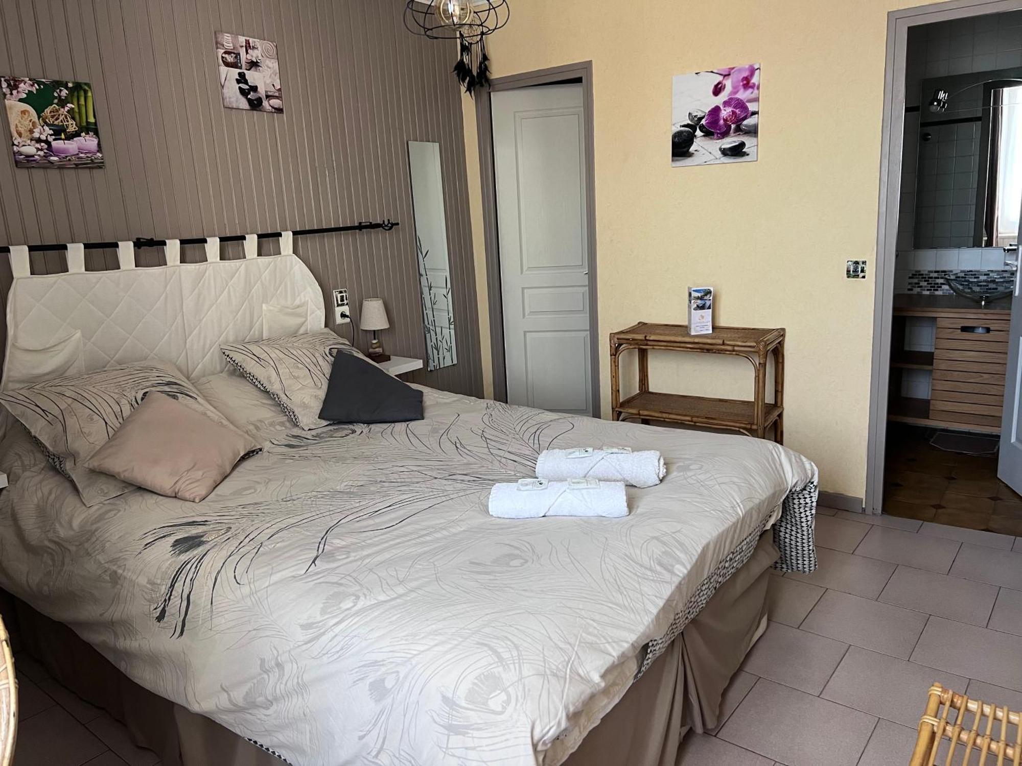 Domaine La Coquillade Homestay Autignac