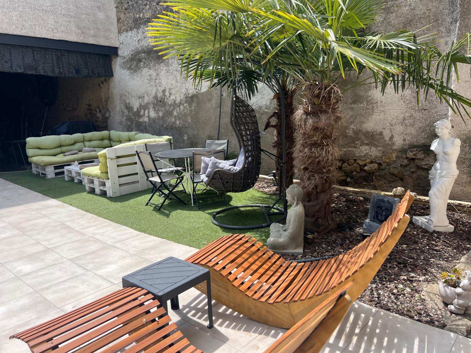 Homestay Domaine La Coquillade *